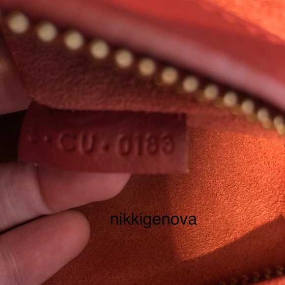 Last Chance!! Celine Medium Luggage Phantom Red - Picture 8 of 8